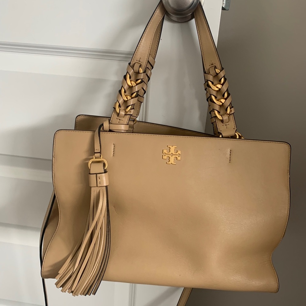 Tory Burch shoulder bag with crossbody strap
